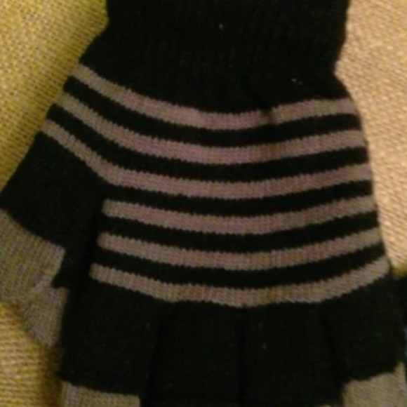 Meet your Posher, Elizabeth - Picture 1 of 1